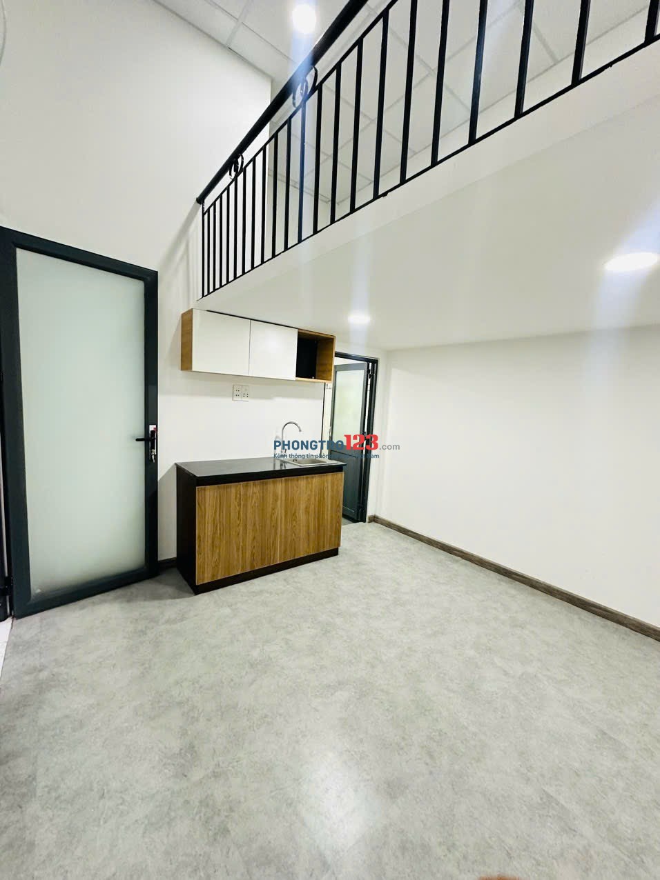 Phòng trọ giá mềm gác cao 2m ngay CVPM Quang Trung - sạch sẽ an ninh