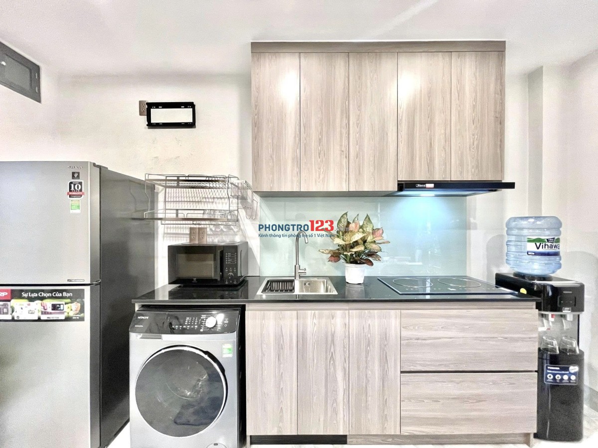 Căn hộ dịch vụ siu xinh xắn với chất nhà full nội thất