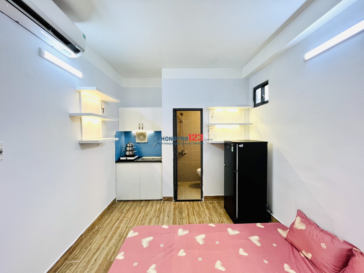 NGAY ĐH CÔNG THƯƠNG, GẦN CHỢ TÂN HƯƠNG PHÒNG 25M2 GIÁ TỐT