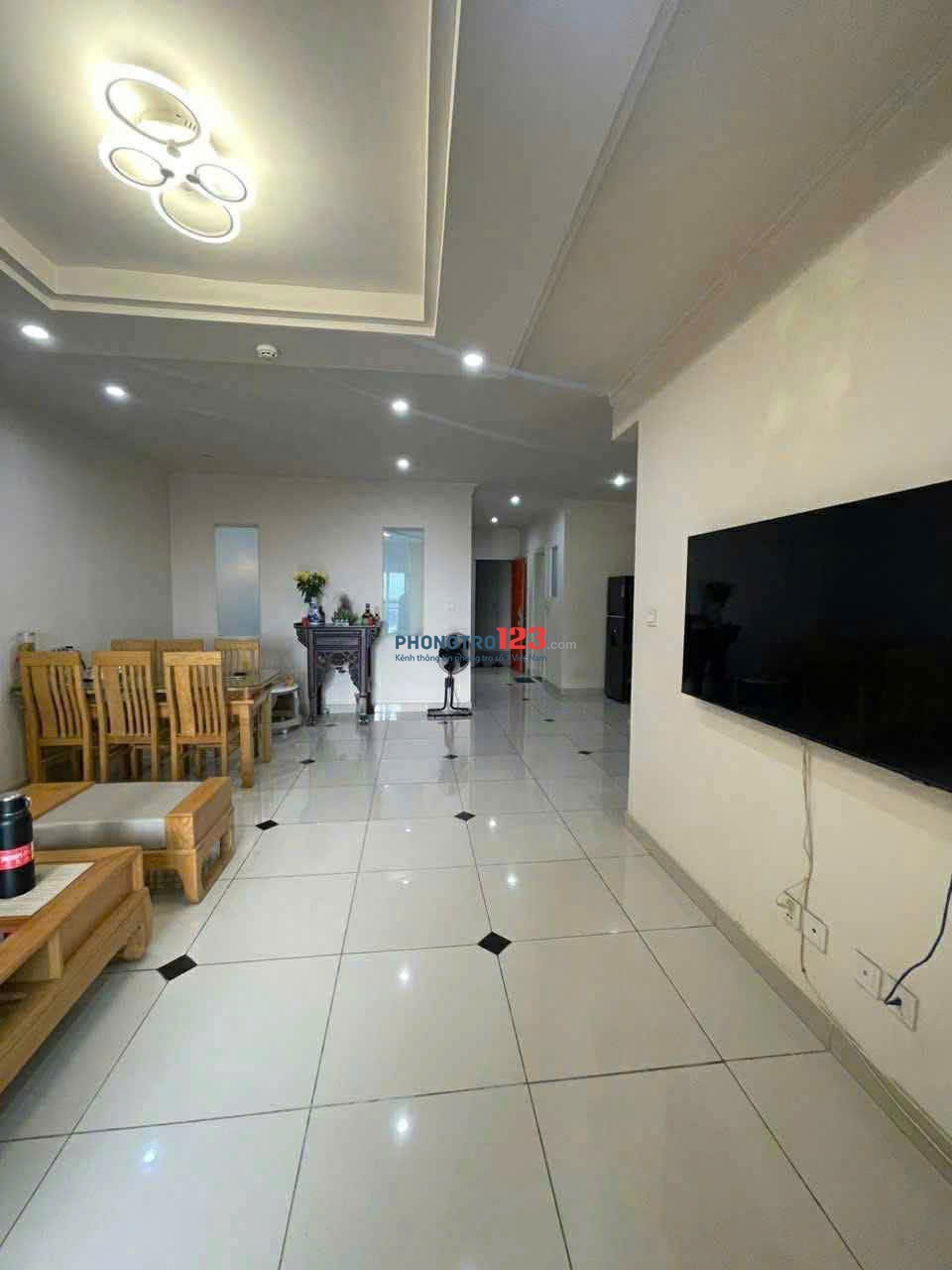 Căn hộ rộng 180m2, 3p ngủ, 2wc -Phúc Yên, Tân Bình giá 15.5tr