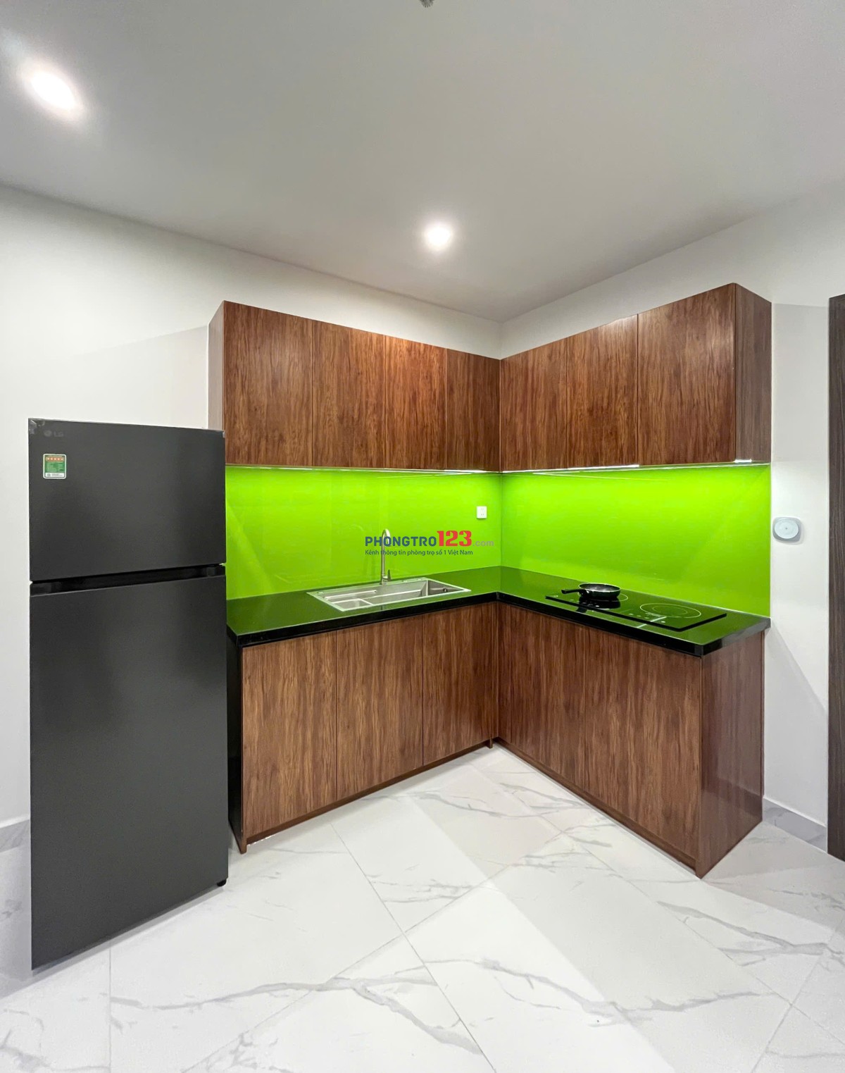 CHO THUÊ CĂN CHUNG CƯ 1 PN+1 RỘNG TẠI QUẬN 9, THỦ ĐỨC