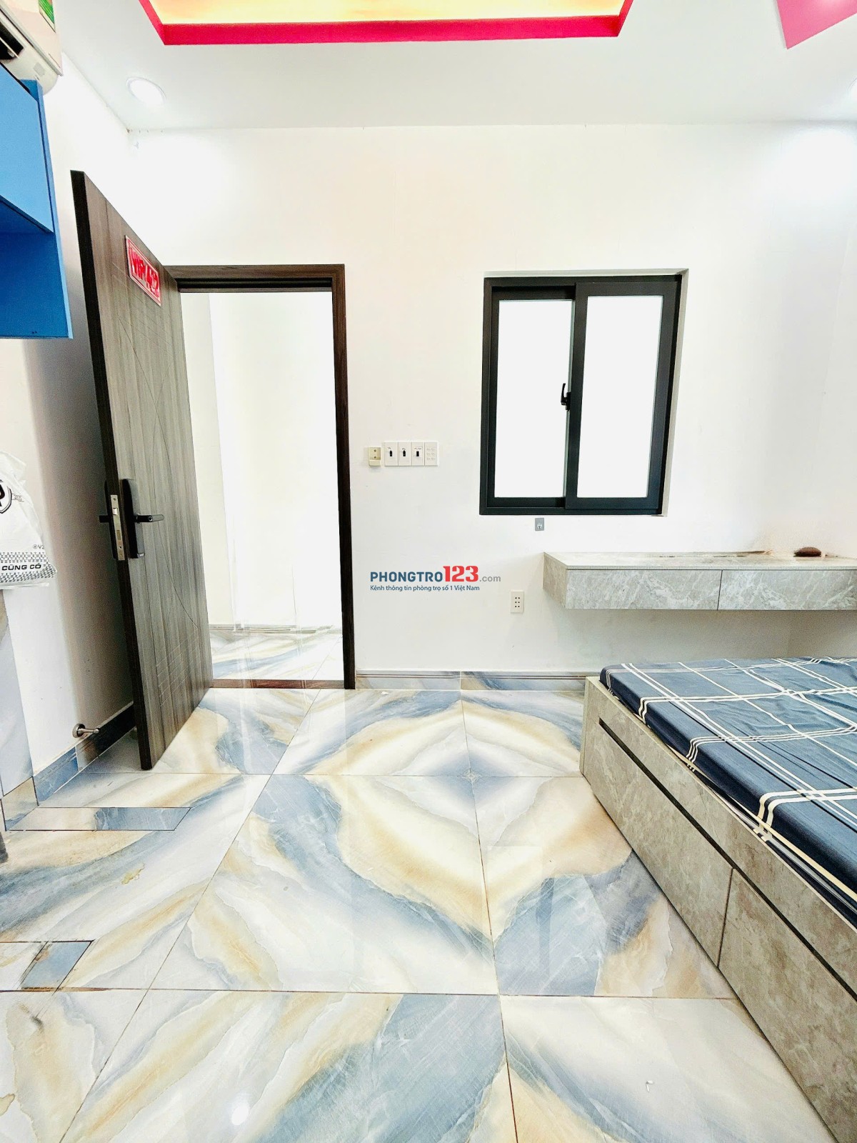 Cho thuê phòng Cao Cấp Có THang Máy, Mới Đẹp, Full nội thất Âu Dương Lân P3Q8