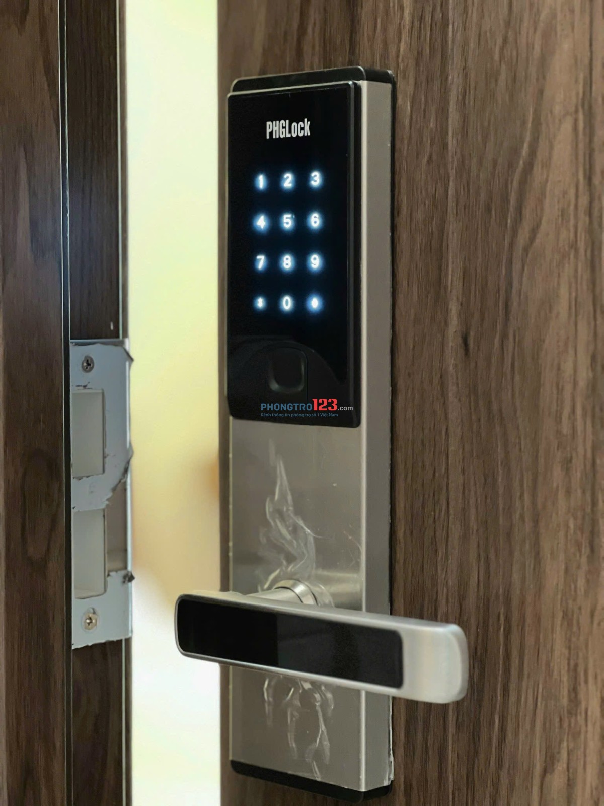  Căn Hộ 1PN Full Nội Thất Tân Bình – Ban Công Đẹp, Gần TSN | Vị Trí Vàng, Giá Tốt