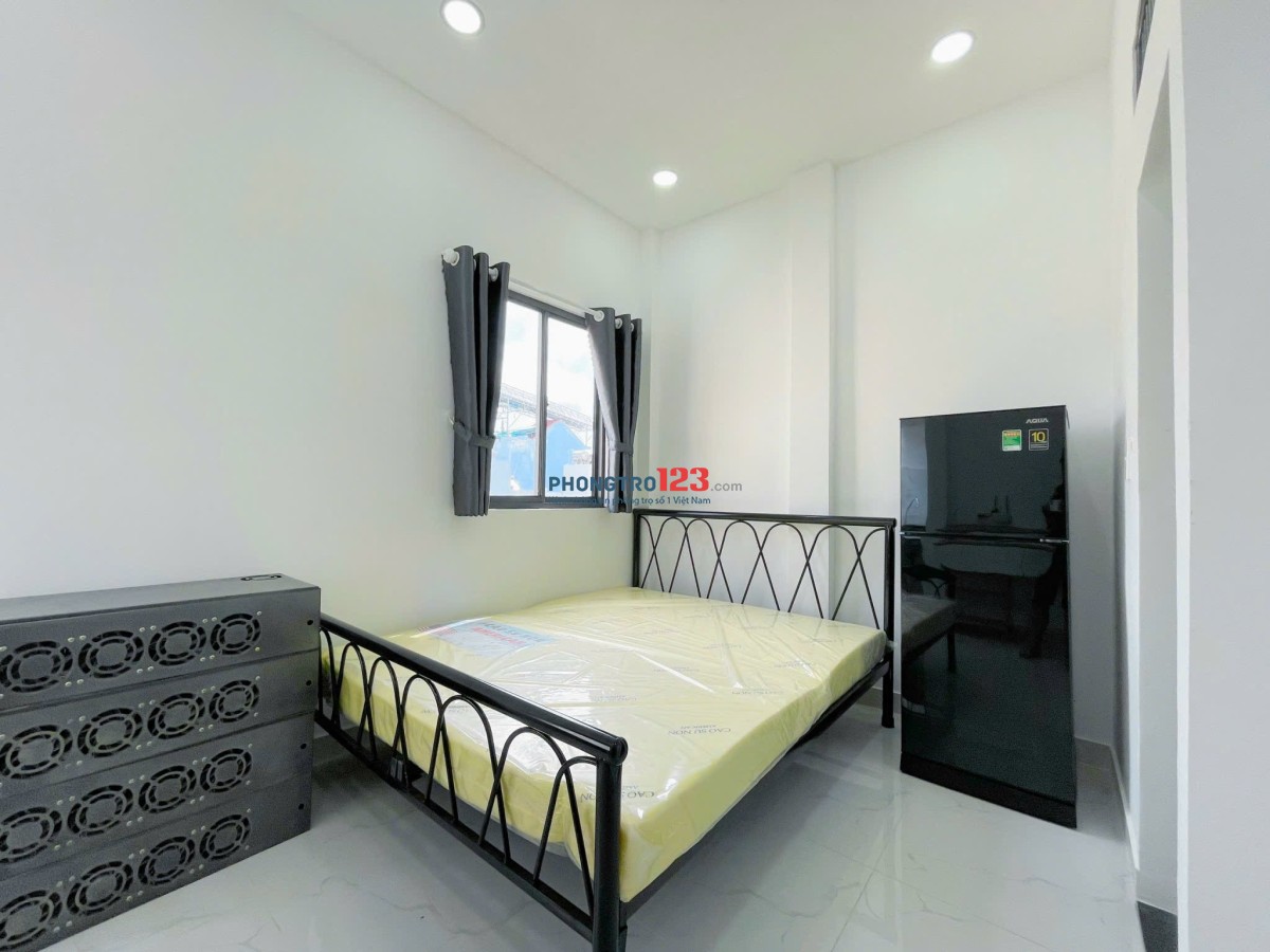 CHO THUÊ CHDV 40m2 FULL NỘI THẤT BAN CÔNG Ở ĐƯỜNG NGUYỄN GIA TRÍ Q. BÌNH THẠNH