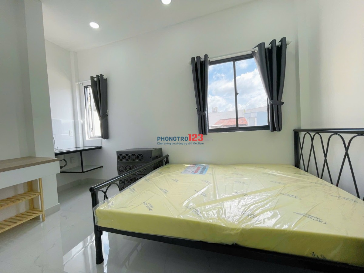 CHO THUÊ CHDV 40m2 FULL NỘI THẤT BAN CÔNG Ở ĐƯỜNG NGUYỄN GIA TRÍ Q. BÌNH THẠNH