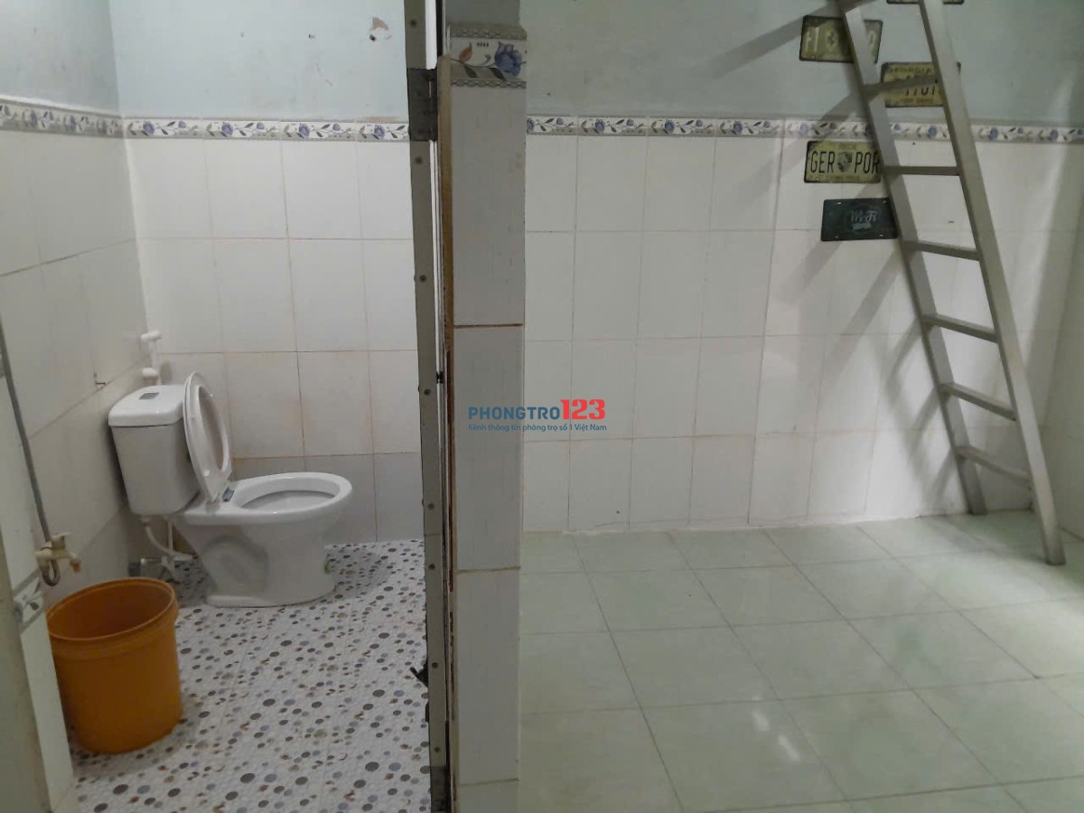 Phòng trọ thoáng mát, yên tĩnh, an ninh, sạch sẽ. Giáp ranh Thủ Đức. Chủ động thời gian