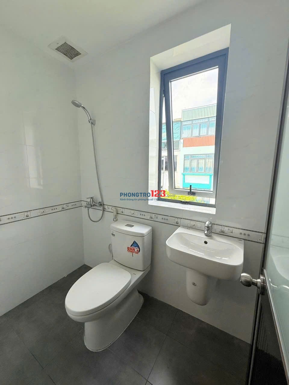 KHAI TRƯƠNG STUDIO SIÊU THOÁNG - FULL NỘI THẤT NGAY TÂN SƠN NHẤT