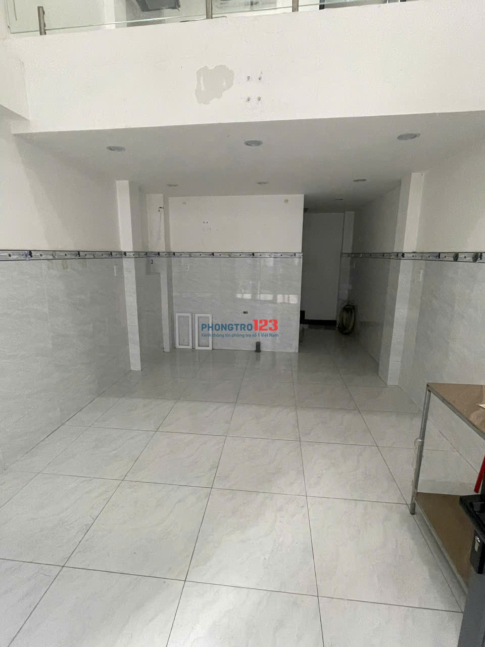 Cho thuê NNC 2PN, 3WC, HXH Ở kết hợp VP Cty, gần mặt tiền Cityland Garden Phan Văn Trị