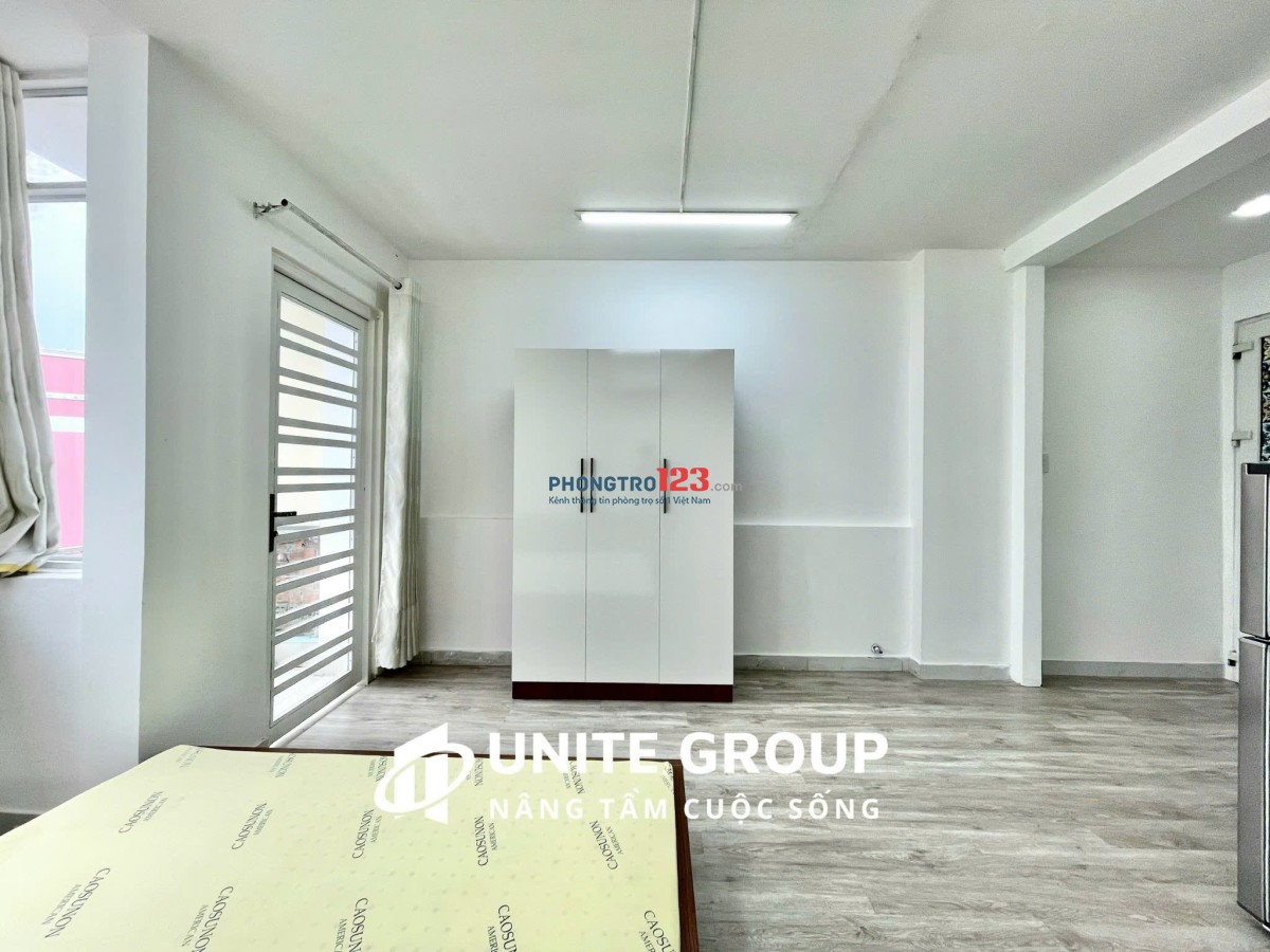 CHO THUÊ PHÒNG BAN CÔNG RỘNG 38M2_FULL NỘI THẤT GẦN NGÃ TƯ PHÚ NHUẬN, PHAN ĐĂNG LƯU GIÁP Q1, SÂNBAY