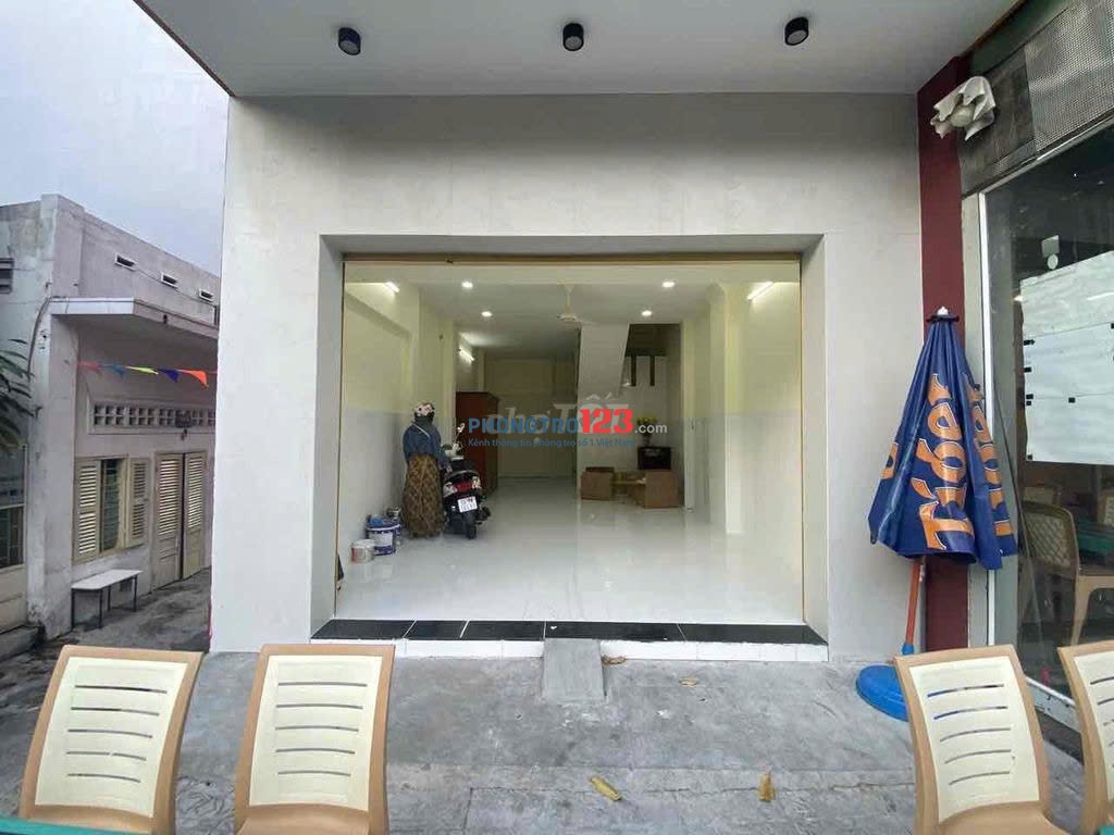 Cho thuê mặt bằng trường sa 1134 phường 13 Quận phú nhuận .