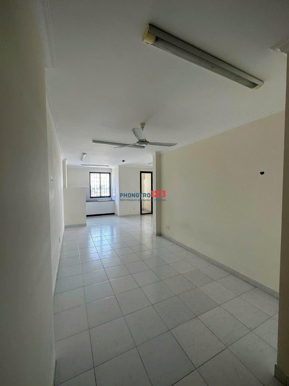 Chung cư Phú Thạnh, Nguyễn Sơn, TP: 7tr/th, 50m2, nhà mới, 1p ngủ