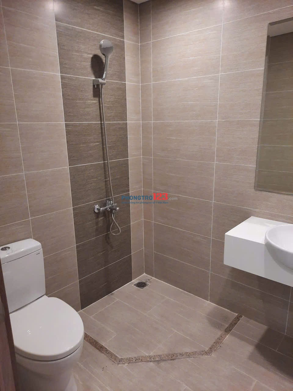 Chung cư Carillon 1, Trần Văn Danh, TB: 50m2, 1p ngủ, đủ nội thát, 10,8tr