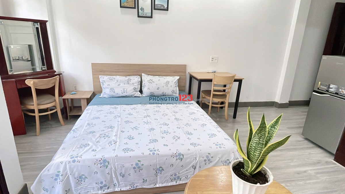 TRỌ BÌNH THẠNH GẦN NGÃ TƯ HÀNG XANH BAN CÔNG THOÁNG SÁNG MÁY GIẶT RIÊNG - BẠCH ĐẰNG BÌNH THẠNH