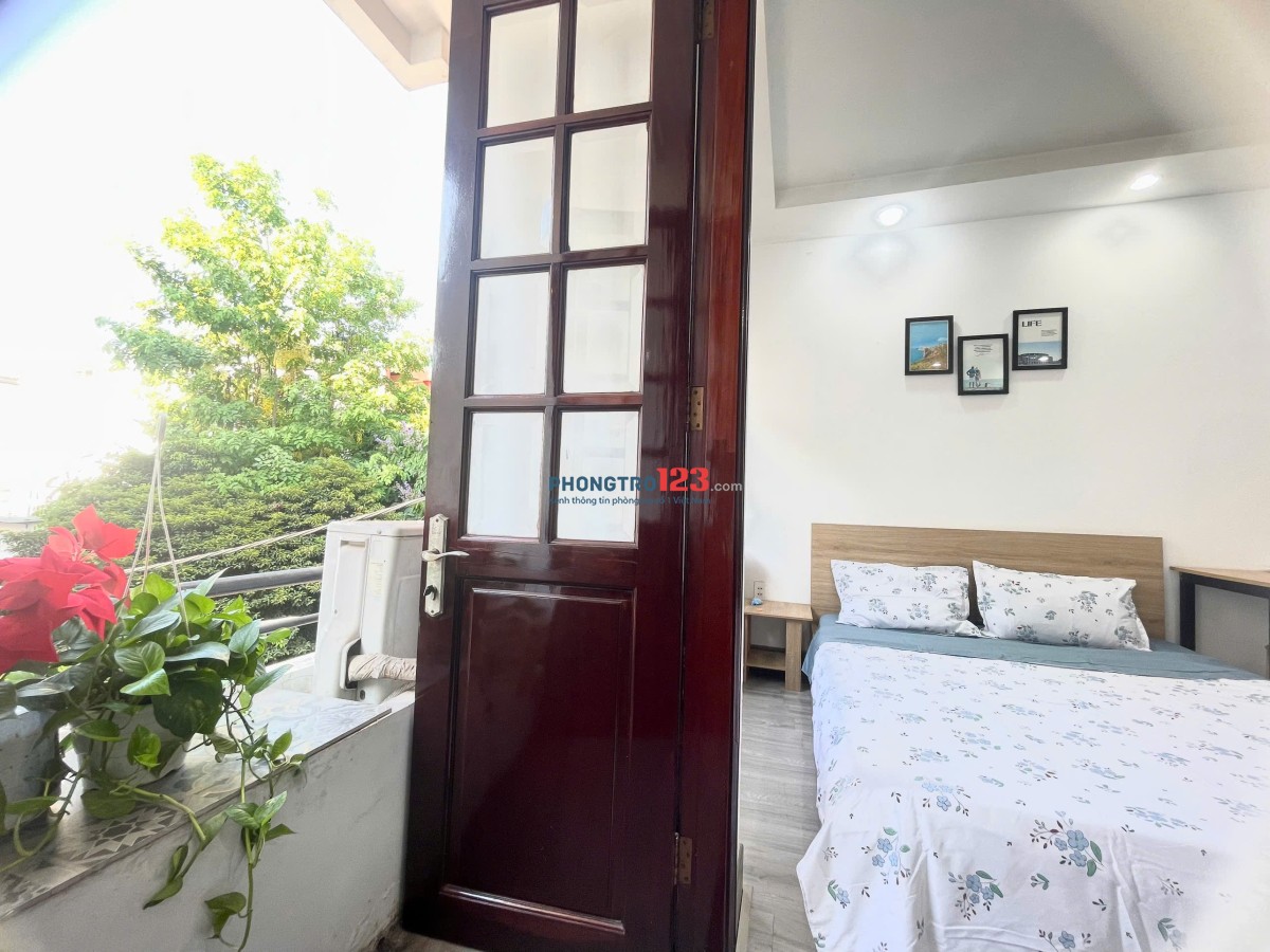 TRỌ BÌNH THẠNH GẦN NGÃ TƯ HÀNG XANH BAN CÔNG THOÁNG SÁNG MÁY GIẶT RIÊNG - BẠCH ĐẰNG BÌNH THẠNH