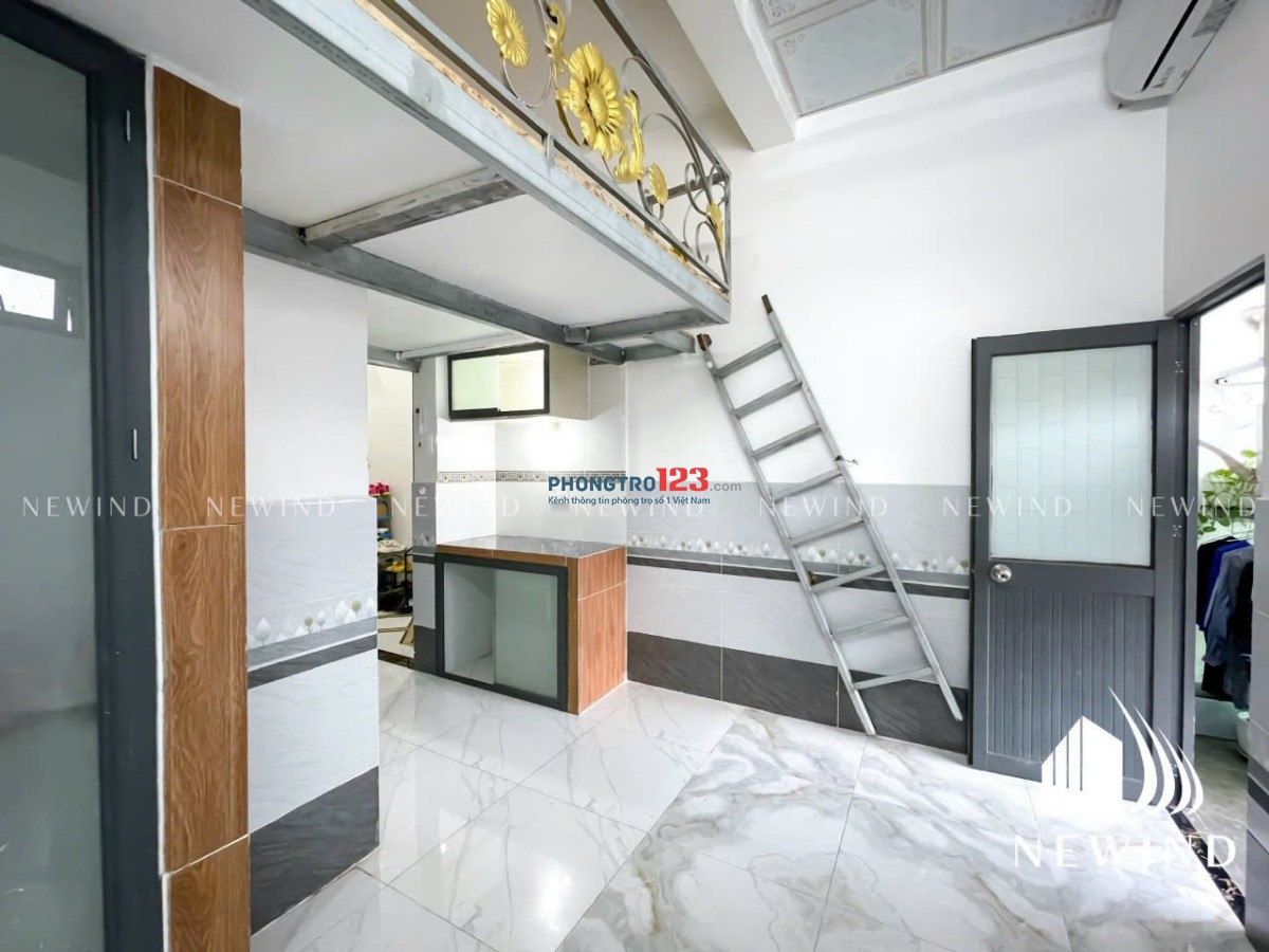PHÒNG DUPLEX BAN CÔNG QUẬN 7 – 5TR | GẦN PHÚ MỸ HƯNG – LOTTE – ĐH RMIT