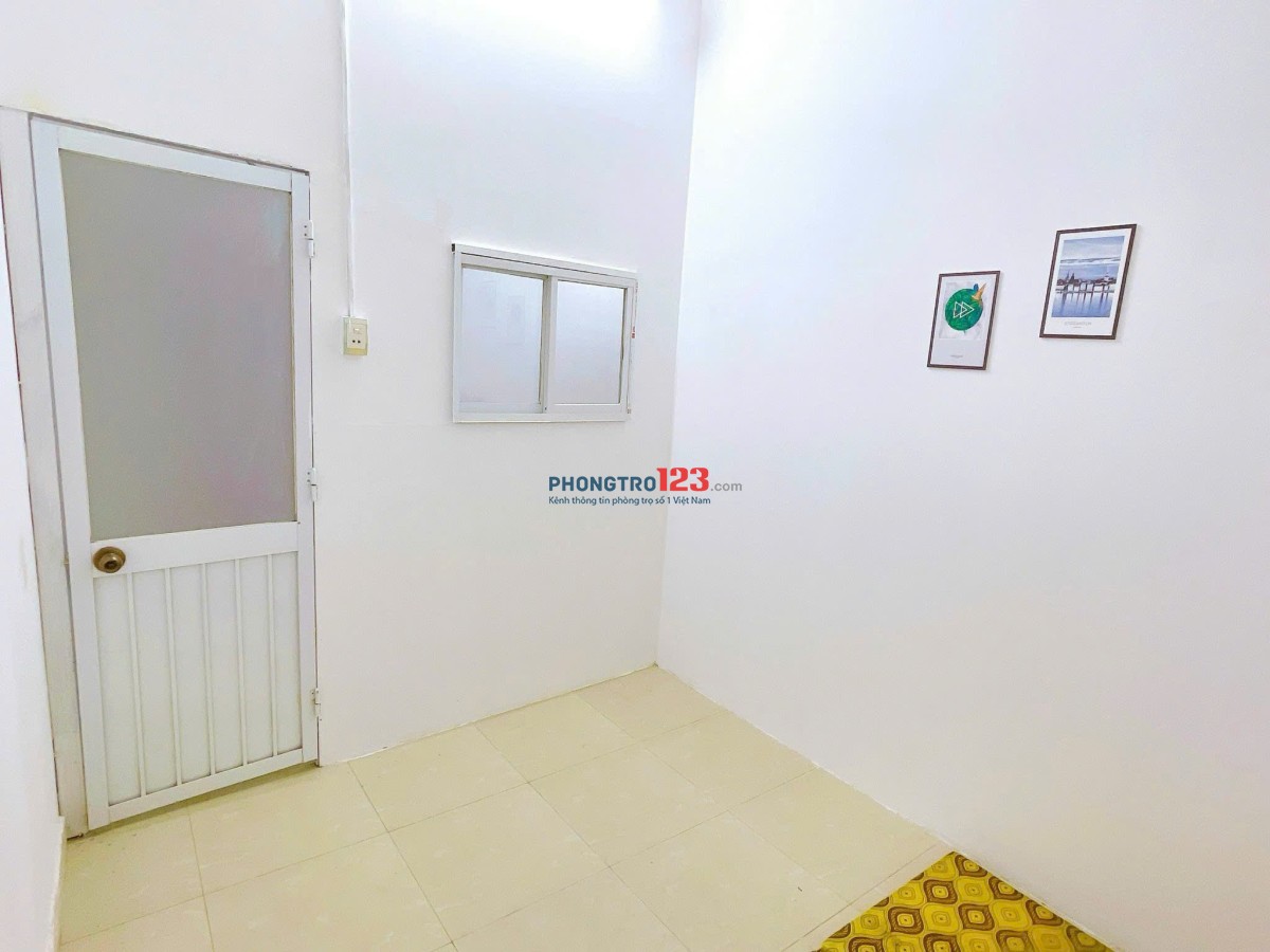 PHÒNG TRỆT 2TR4 – CÓ MÁY LẠNH – RỘNG THOÁNG Q7