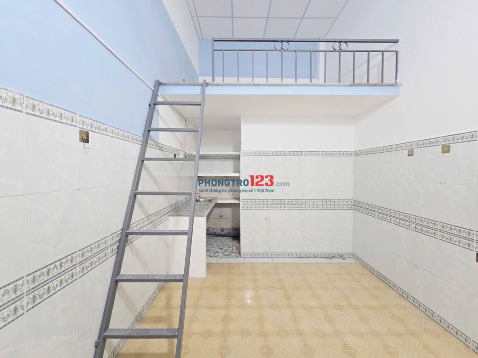 Phòng Mới Nguyễn Tri Phương Gần Cầu Vượt Linh Xuân và Go Dĩ An