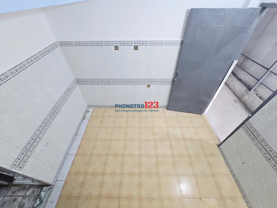 Phòng Mới Nguyễn Tri Phương Gần Cầu Vượt Linh Xuân và Go Dĩ An