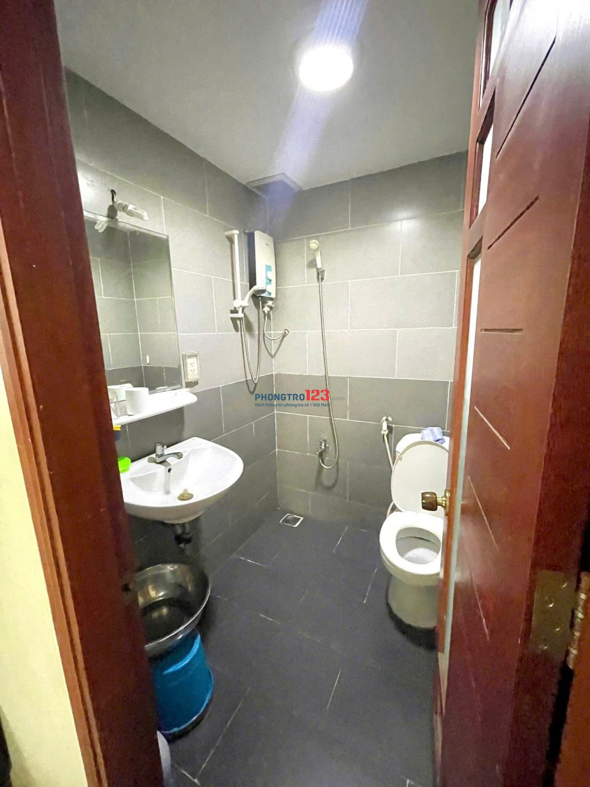 Căn hộ Nam Kỹ Khởi Nghĩa, Q3, 97m2, 2PN, 1WC, Thang bộ, 10tr5/th.