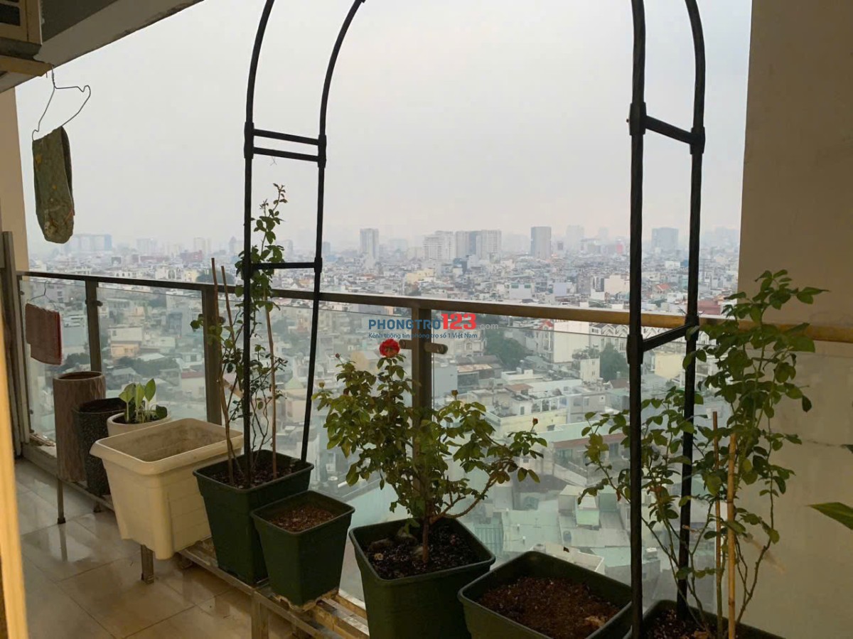 Giá 15tr5/th, 110m2, 3PN, 2WC, Nội thất, C/c Oriental, Âu Cơ, TPhú.