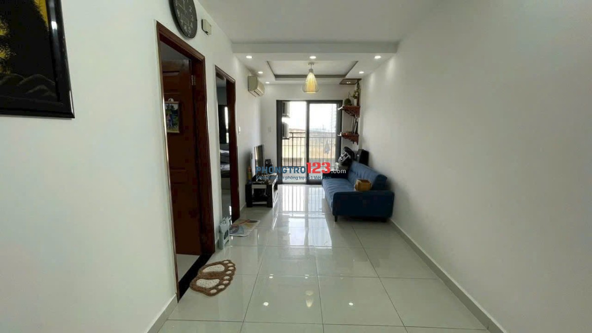 C/c Carillon 2, Trịnh Đình Thảo, TP: 1p ngủ, 1WC, có Máy Lanh, 6tr5/th.