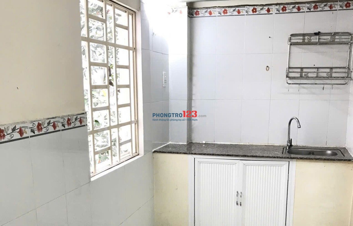 Cho thuê phòng trọ có ban công tại Nguyễn Duy Trinh, Bình Trưng Tây, Q2, 3.2 triệu