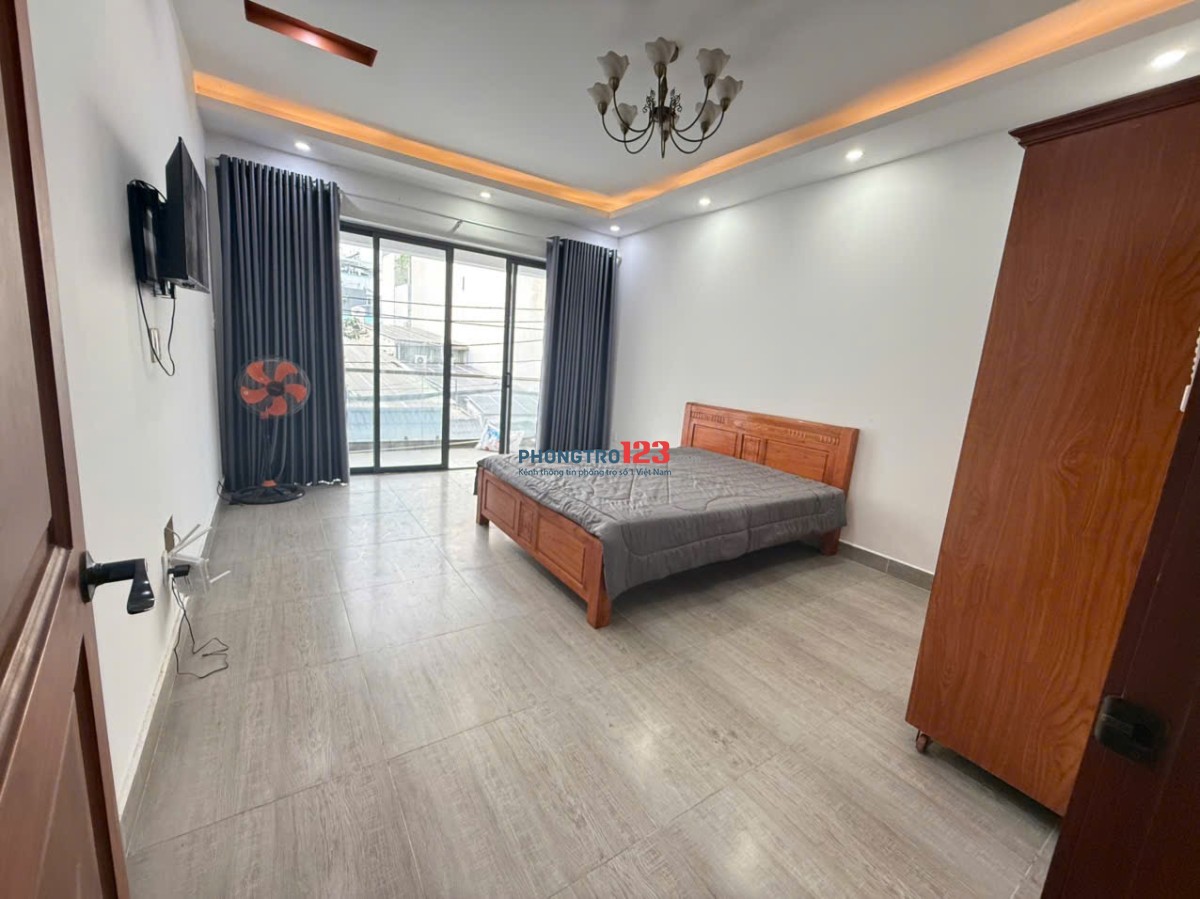 Phòng Ban Công Đầy Đủ Nội Thất Mới Xây, Giá 5Tr3, Ngay Đại Học Công Thương