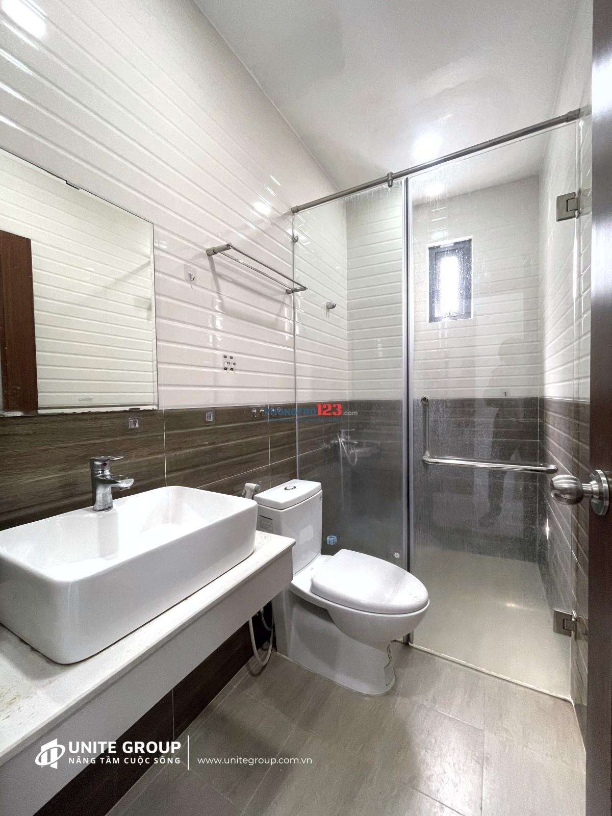 CĂN HỘ CÓ BAN CÔNG LÊ QUANG ĐỊNH, BÌNH THẠNH GẦN CHỢ BÀ CHIỂU, CẦU BÔNG GIÁP QUẬN 1