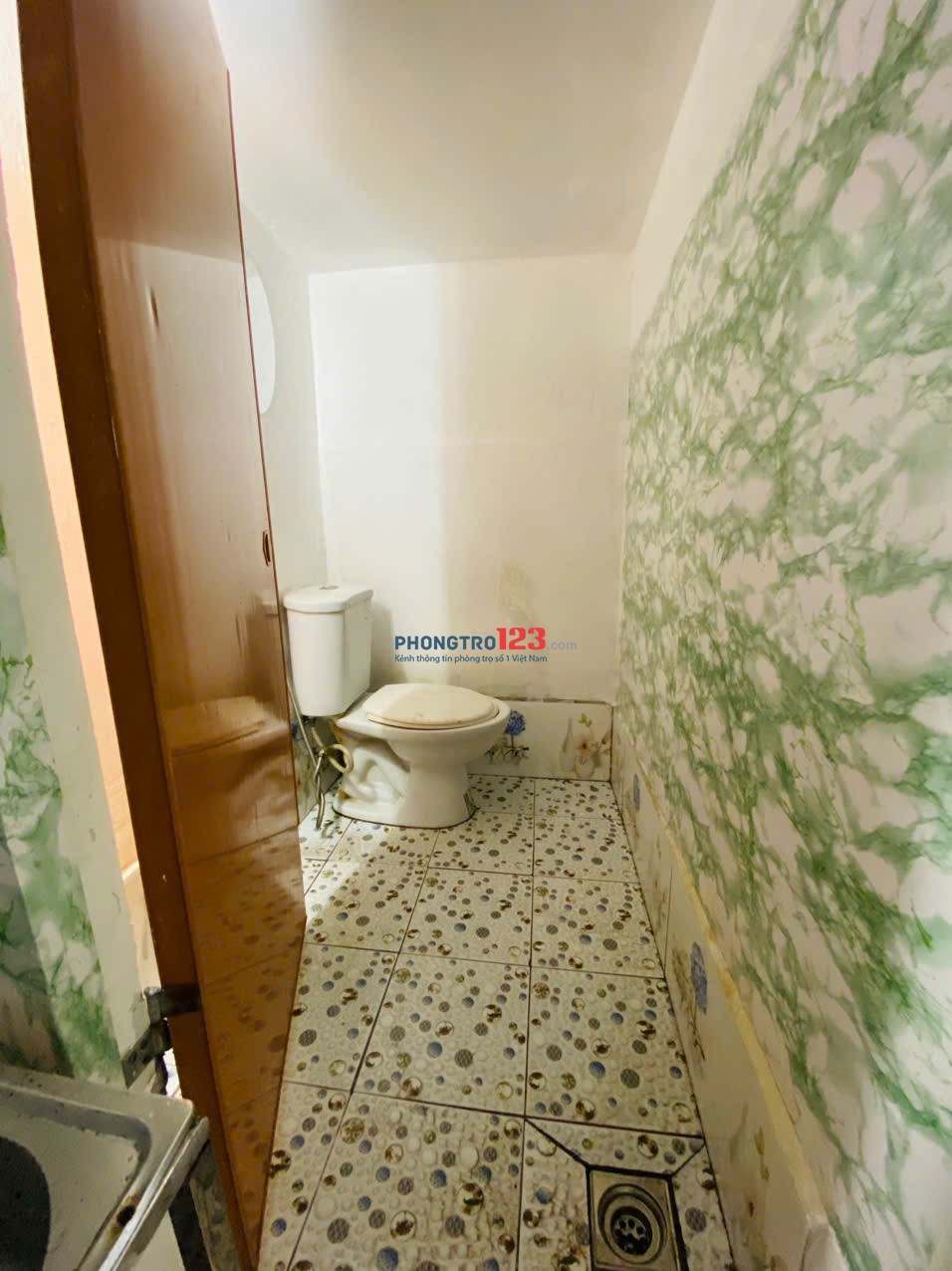 PHÒNG TRỌ MÁY LẠNH SẴN + CÓ GÁC HOÀNG SA GIÁ RẺ