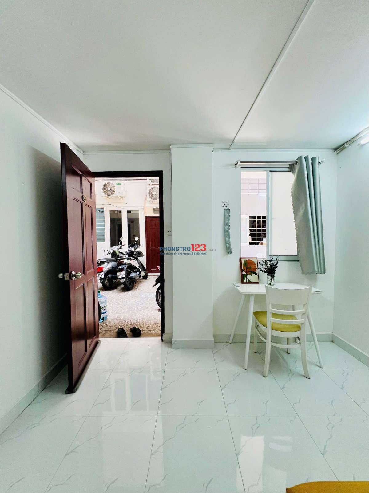 Phòng Studio siêu đẹp đủ nội thất - 79 Hồ Bá Kiện Quận 10 ( Gần CV Lê Thị Riêng).