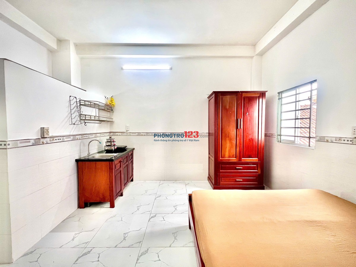 PHÒNG 30m2 FULL NỘI THẤT GẦN CHỢ TÂN HƯƠNG TÂN PHÚ