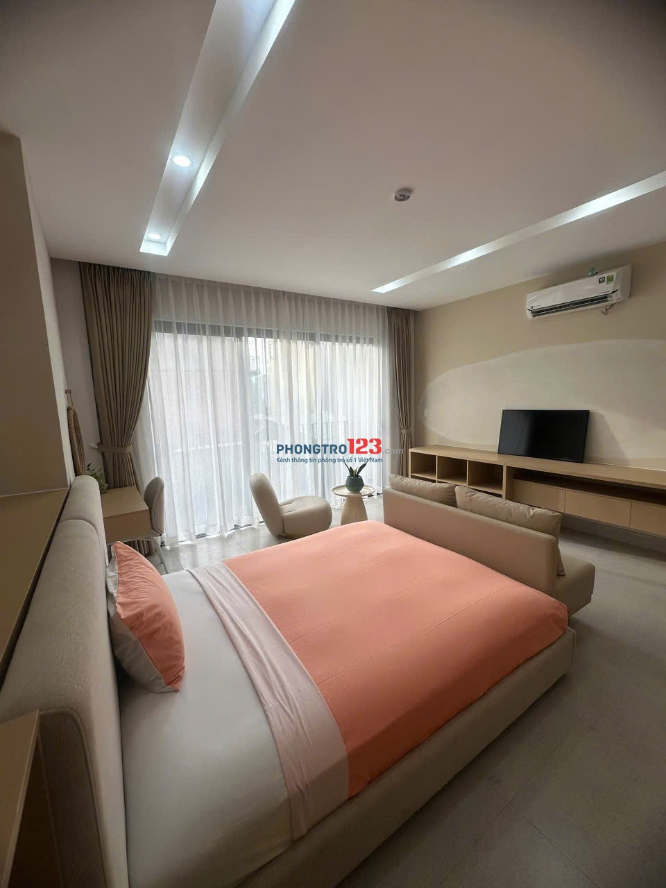 Studio Ban Công Xanh Mát - Vị trí Trần Xuân Soạn Q7, Thuận tiện qua Q1/Q4, Diện Tích 40m2