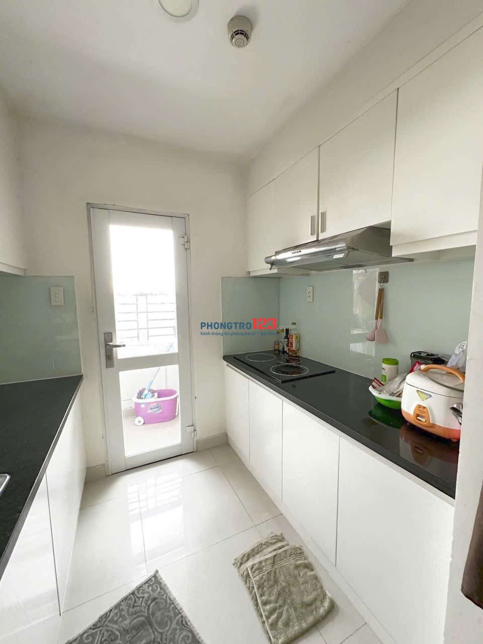 Chung cư Cộng Hoà Plaza, Cộng Hoà, TB: 50m2, 1p ngủ, full NT, 11tr/th