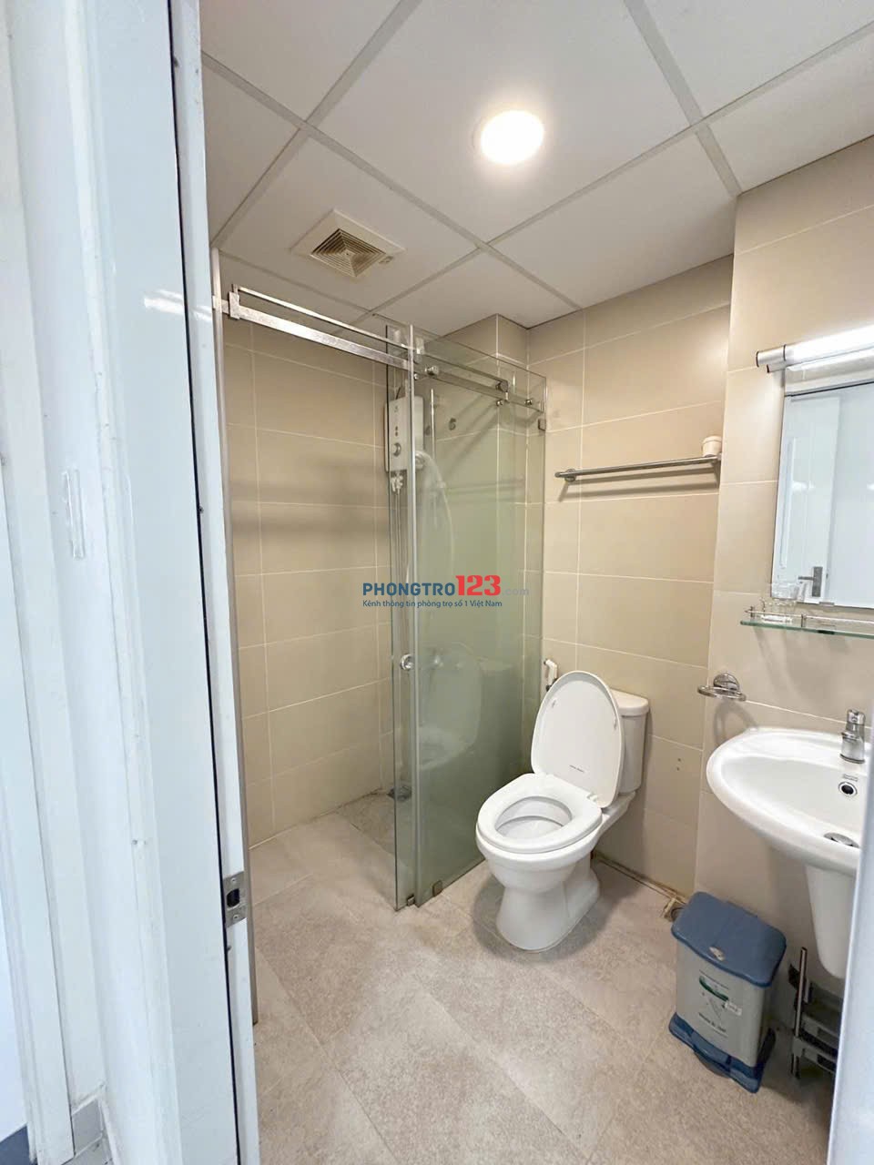 Chung cư Cộng Hoà Plaza, Cộng Hoà, TB: 50m2, 1p ngủ, full NT, 11tr/th