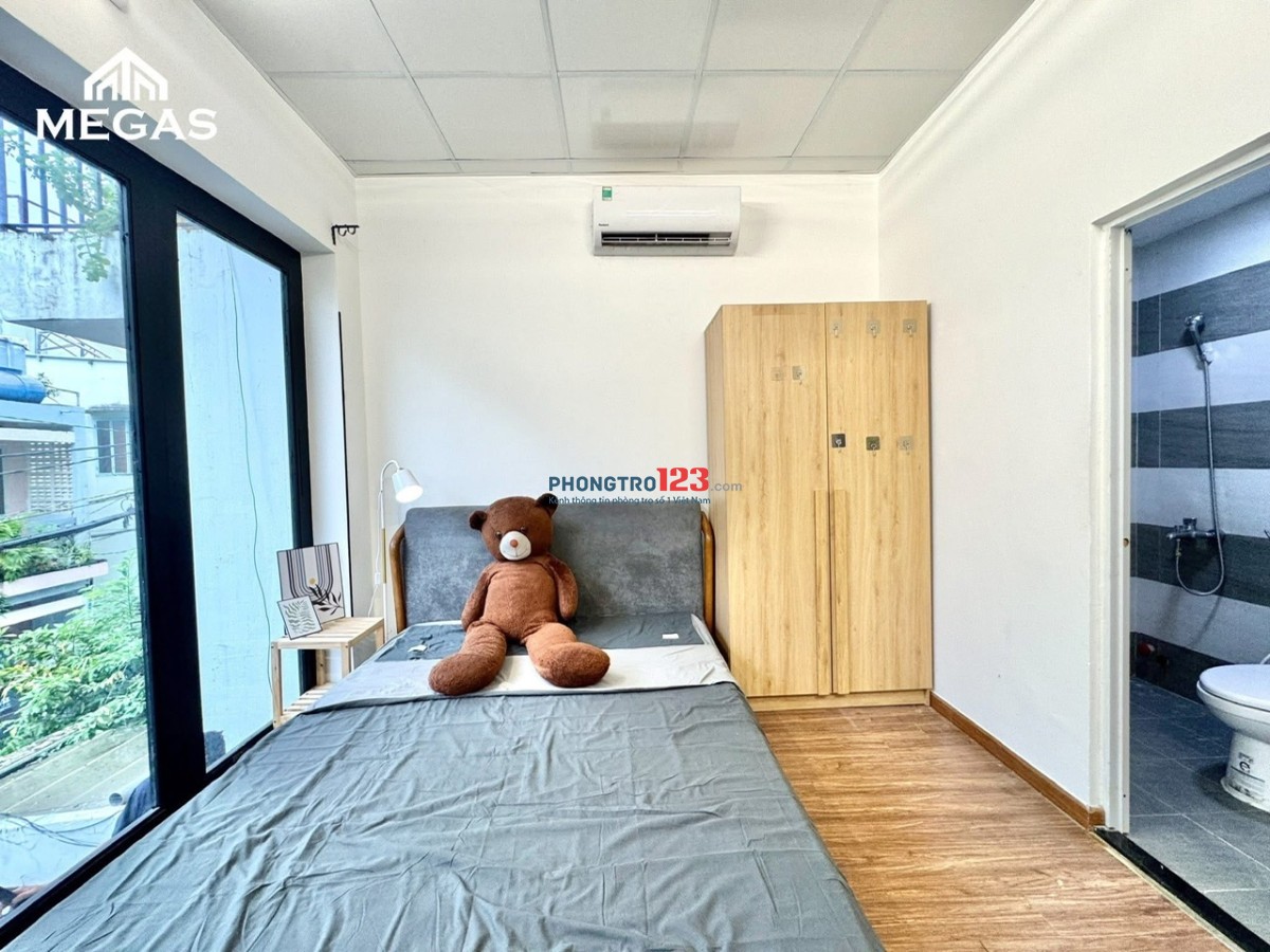 CĂN HỘ GIÁ TỐT_CỘNG HOÀ_CẦU VƯỢT HOÀNG HOA THÁM_BANCOL RỘNG