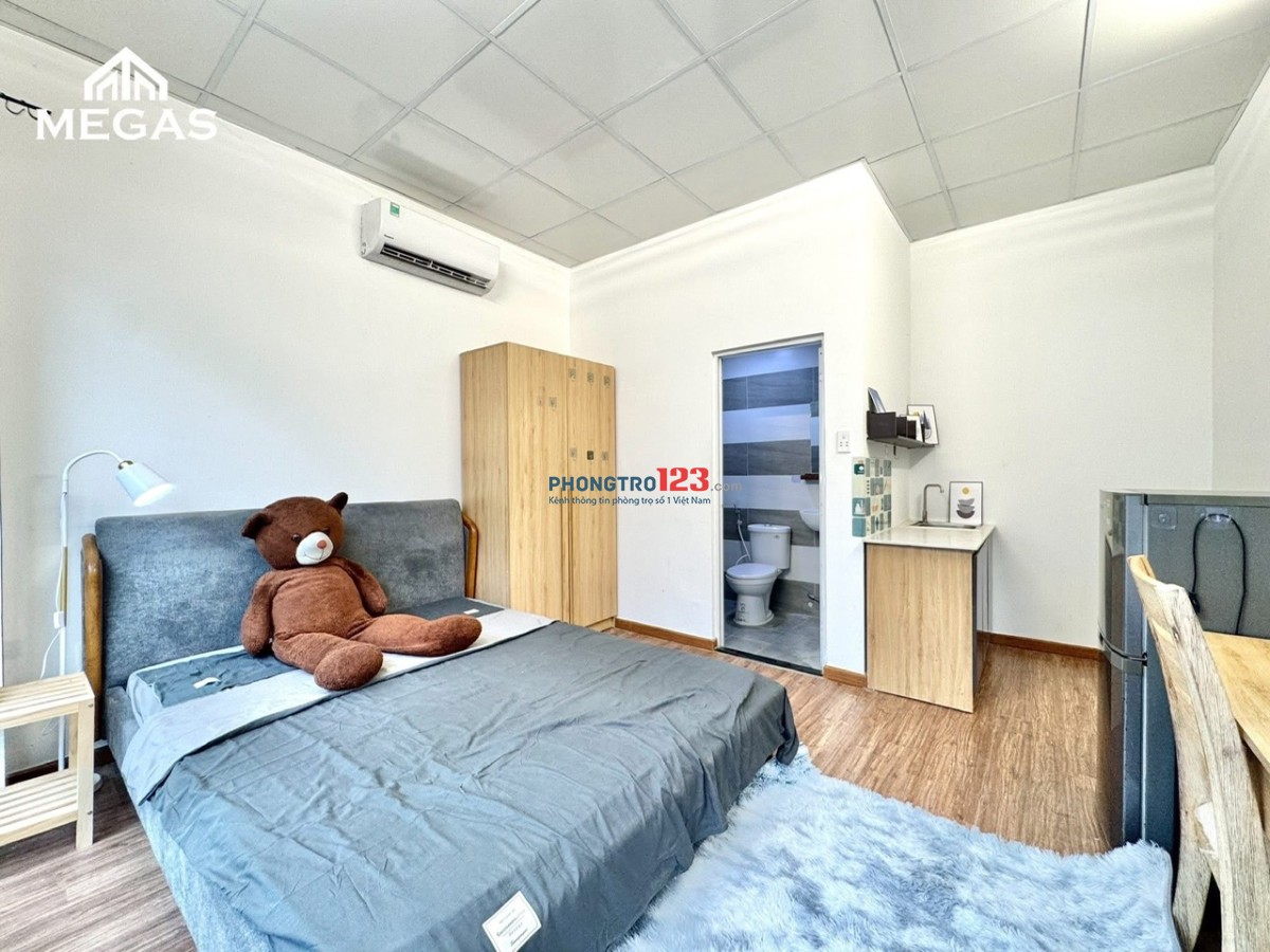 CĂN HỘ GIÁ TỐT_CỘNG HOÀ_CẦU VƯỢT HOÀNG HOA THÁM_BANCOL RỘNG