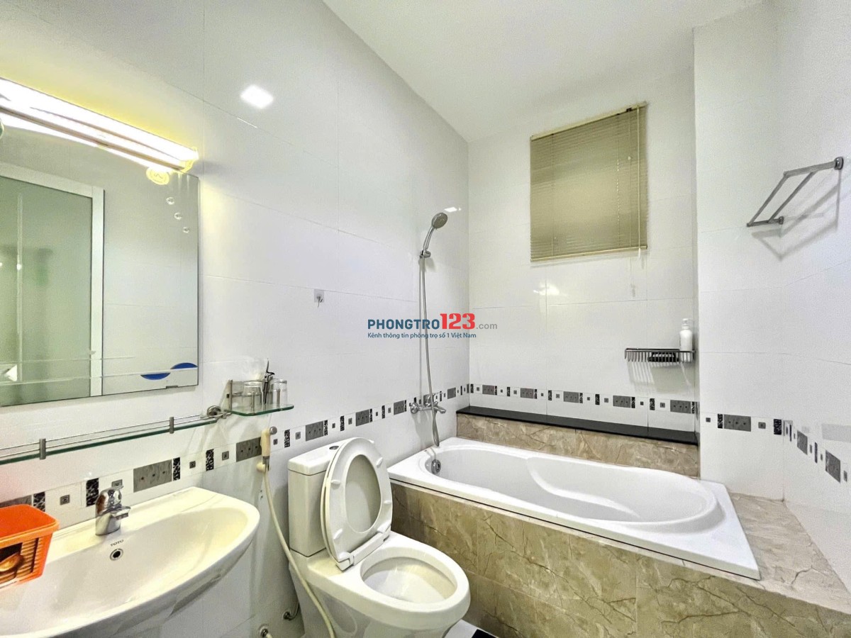 Phòng Gần Đại Học KH Tự Nhiên ,Sư Phạm,Sài Gòn,ngay Hẻm 80 Nguyễn Trãi P3Q5(Chính chủ)