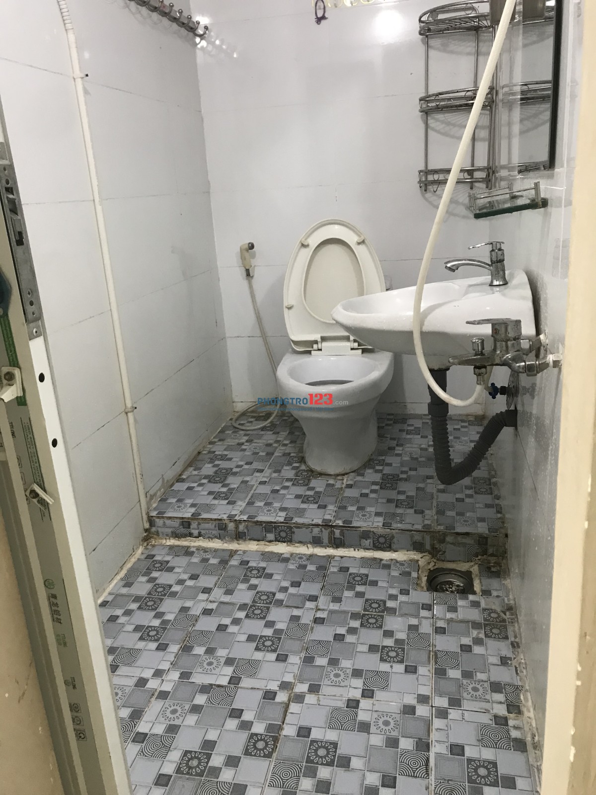 Cho thuê phòng trọ khu vực Bạch Đằng Tân Bình