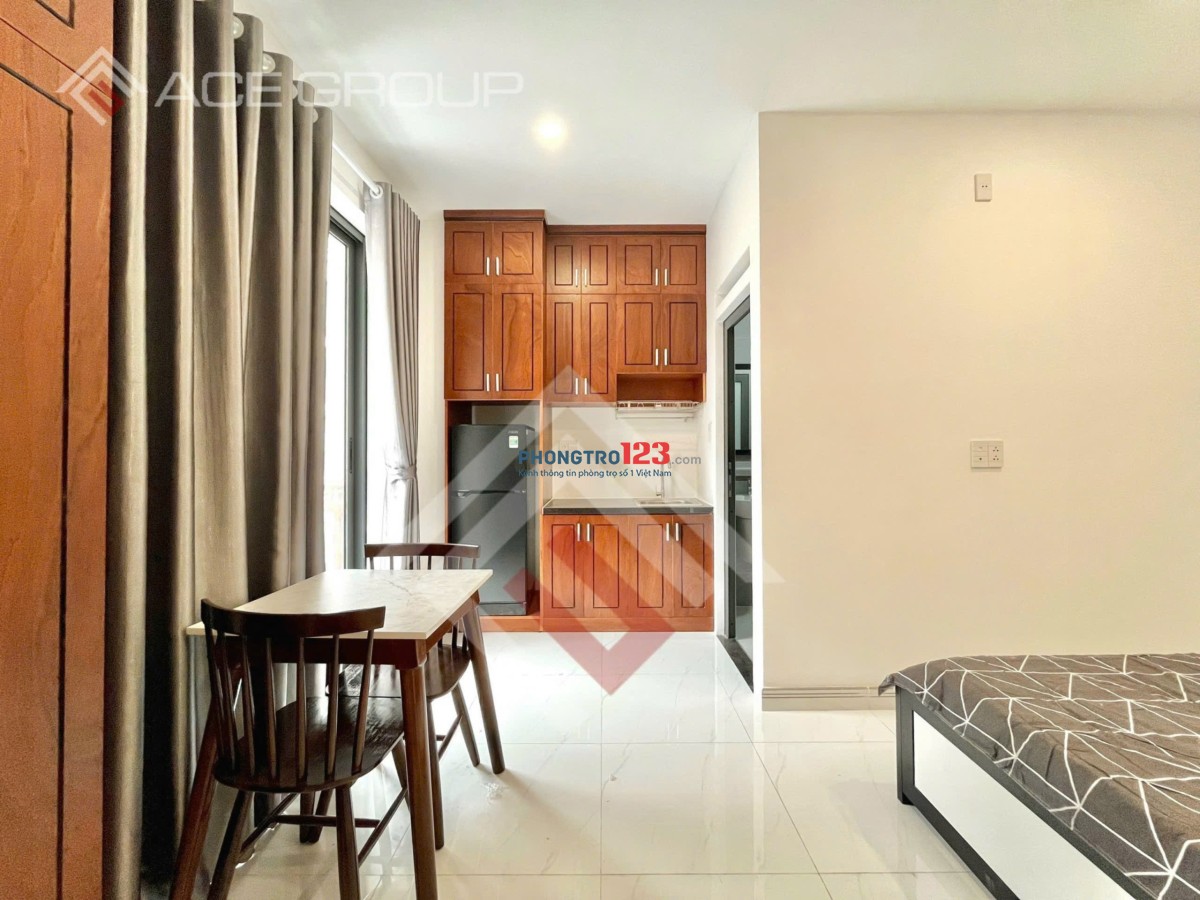 Căn hộ 1pn ban công full nội thất rộng 40m2 gần công viên Hoàng Văn Thụ, Lăng Cha Cả quận Tân Bình