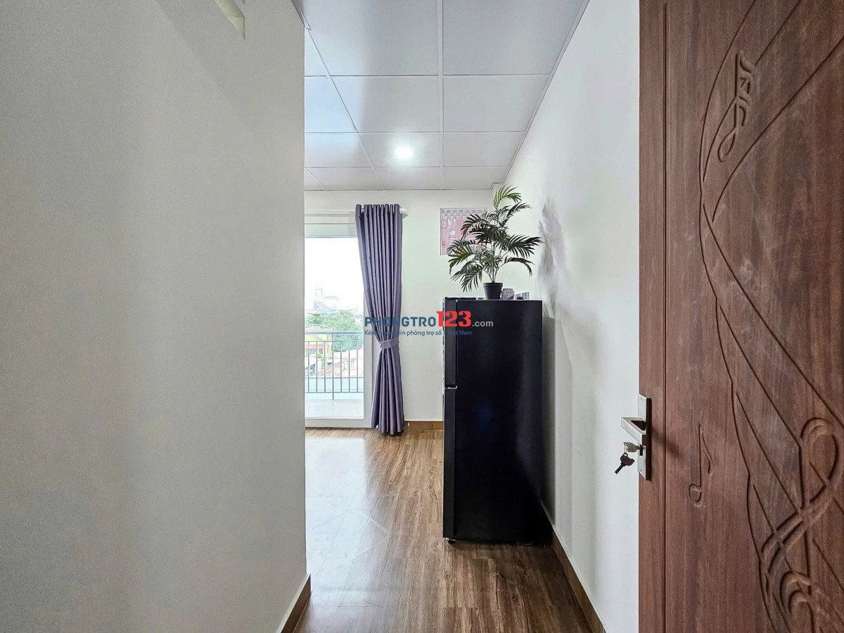 CHO THUE CĂN HỘ MINI full nội thất tại quận 7 Gần TDT,RMIT, LOTE…. BAN CÔNG