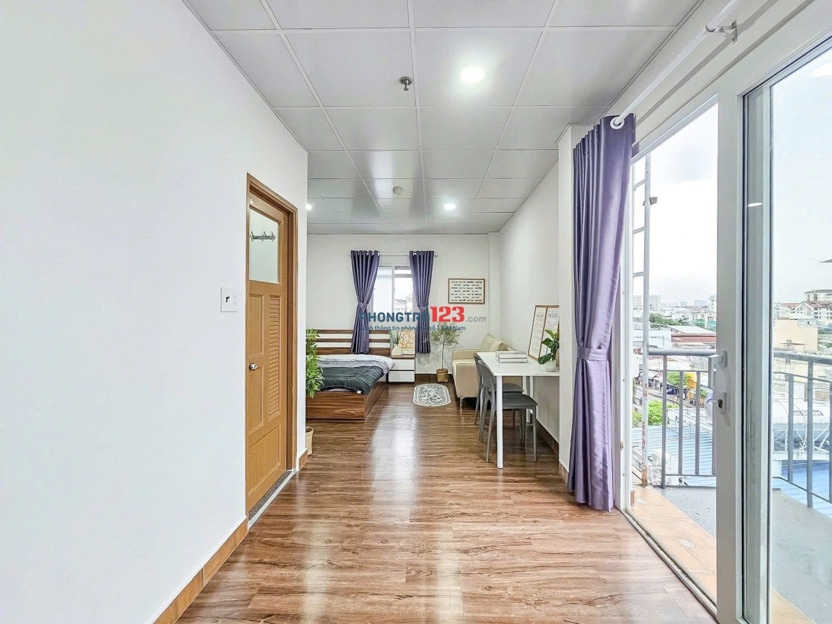 CHO THUE CĂN HỘ MINI full nội thất tại quận 7 Gần TDT,RMIT, LOTE…. BAN CÔNG