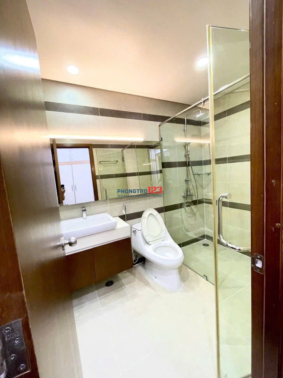 Chung cư Saigon Tower, Thoại Ngọc Hầu, TP: 95m2, 3pn 2wc ban công 10tr