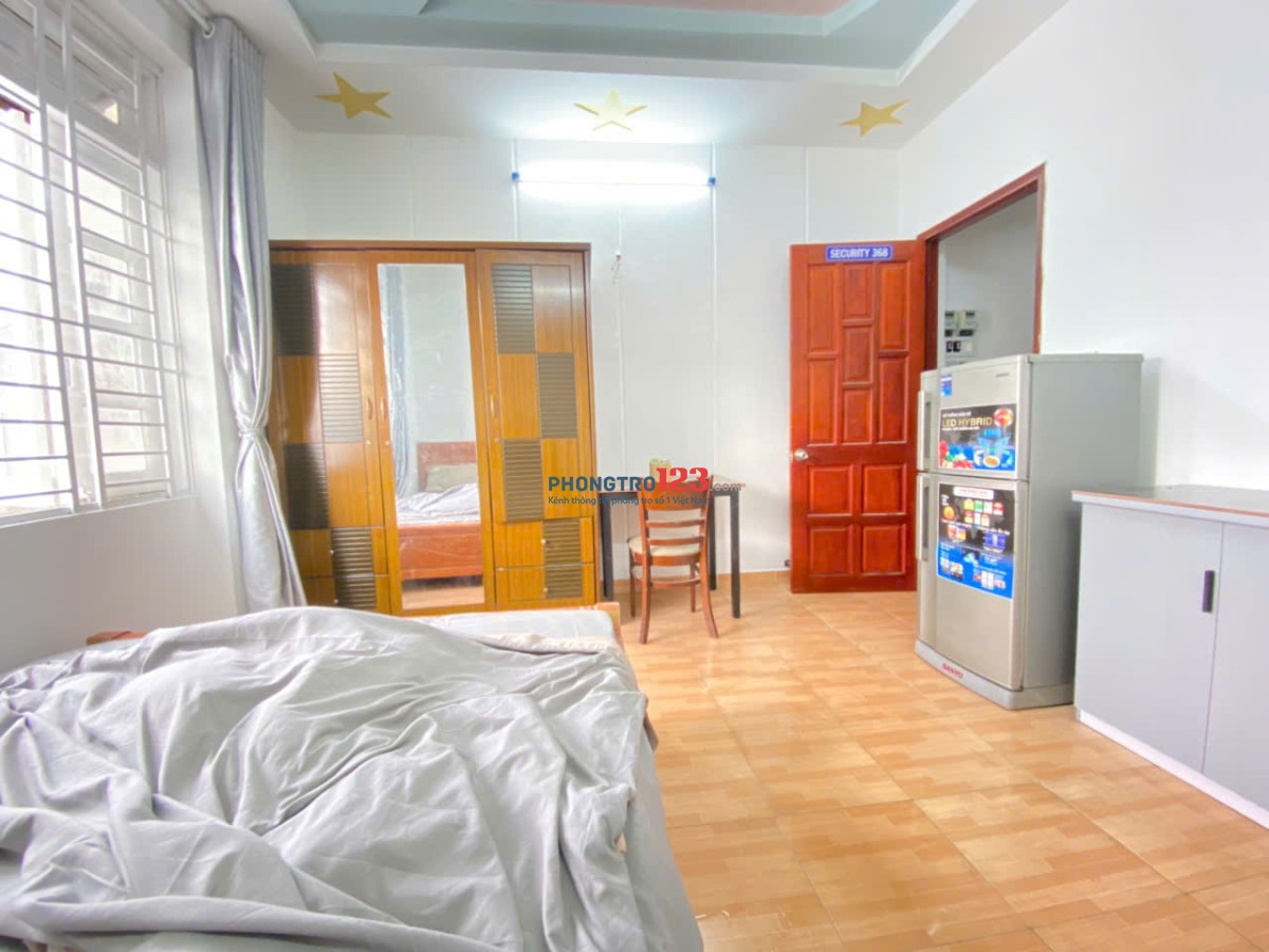 CHO THUÊ CHDV FULL NỘI THẤT VIEW CỬA SỔ TRỜI THOÁNG MÁT NGAY EMART PHAN HUY ÍCH