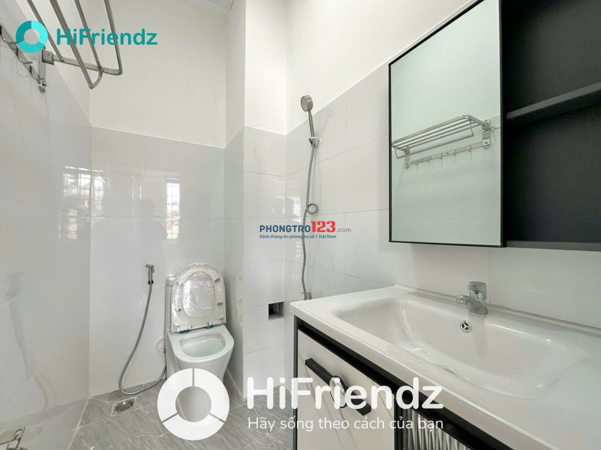 Phòng Cho Thuê Phú Nhuận_Bancong siêu thoáng, Full nội thất_Gần Lê Văn Sỹ, giáp Q3, Q1