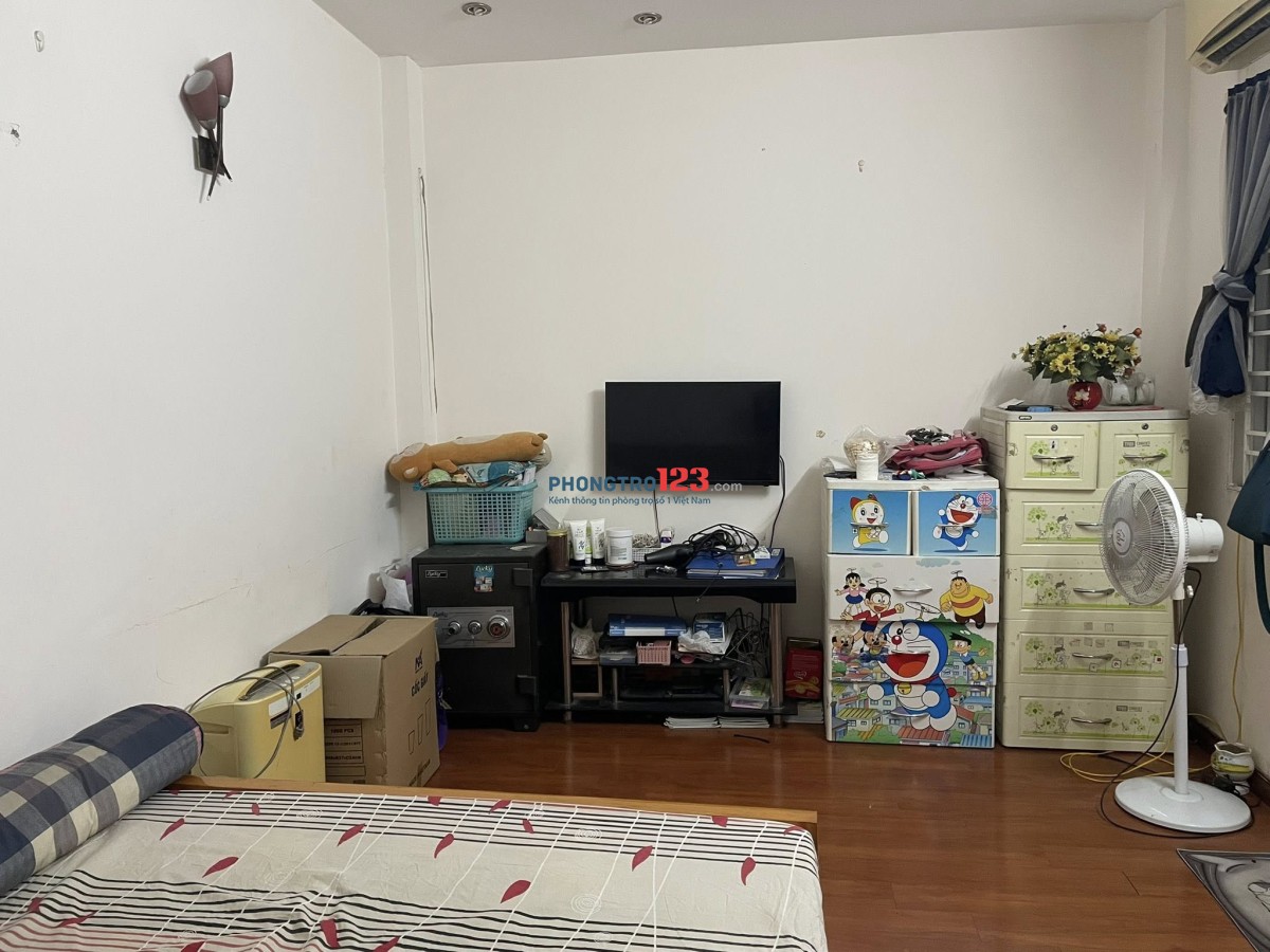 Cho thuê cả nhà 5 tầng tại Ngõ 1295 đường Giải Phóng, Hoàng Mai, Hà Nội