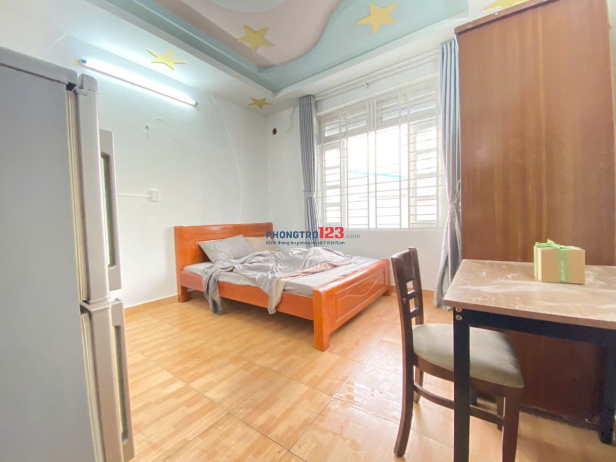 CHO THUÊ CHDV FULL NỘI THẤT VIEW CỬA SỔ TRỜI THOÁNG MÁT NGAY EMART PHAN HUY ÍCH