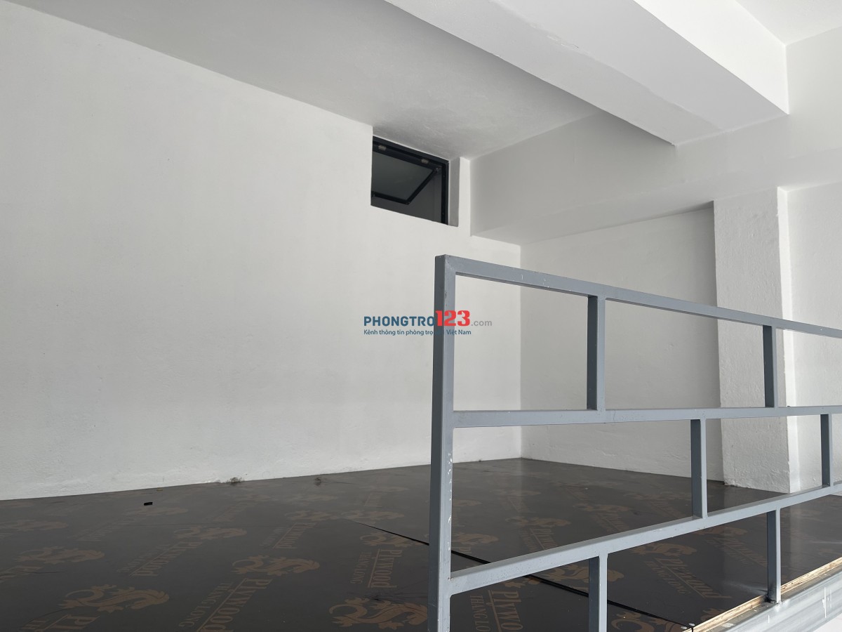 PHÒNG MẶT TIỀN NHÀ MỚI XÂY CẦN CHO THUÊ