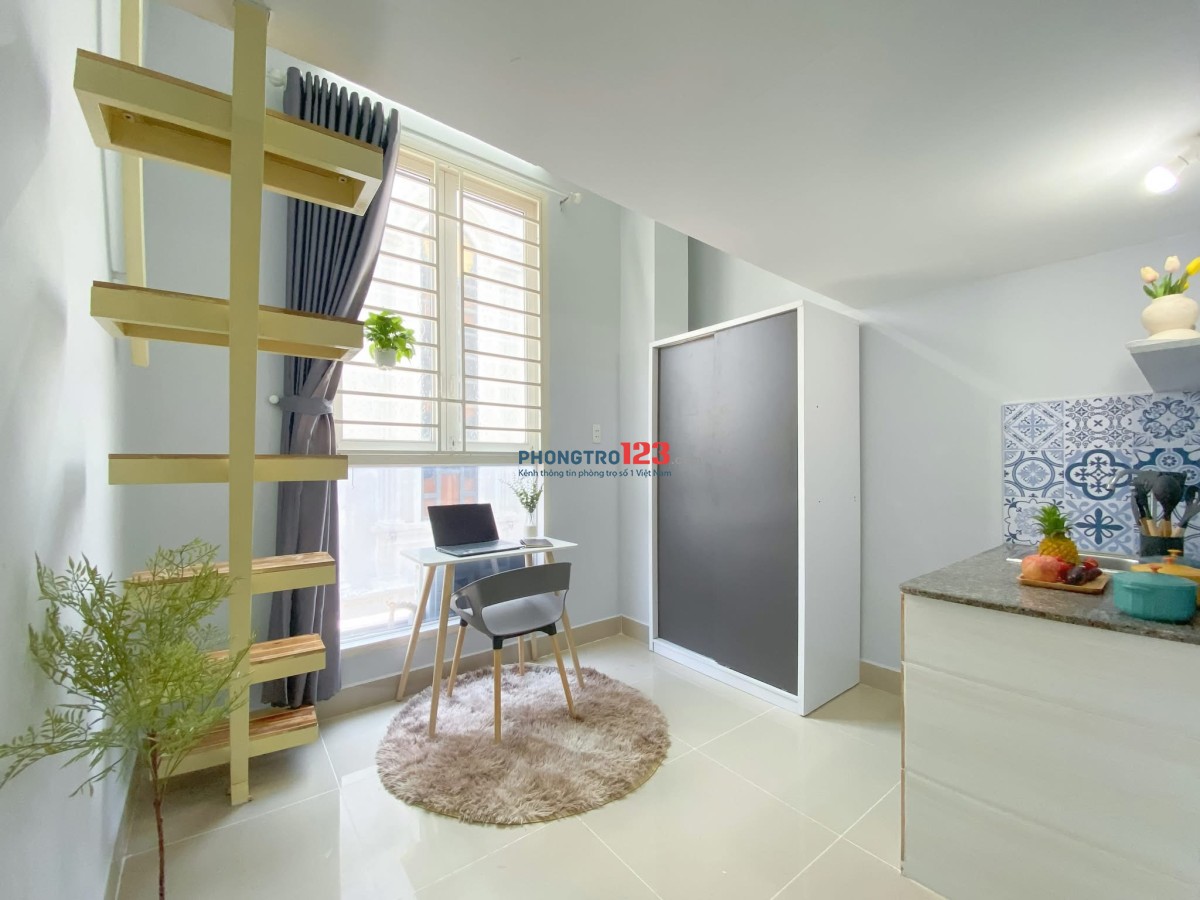 PHÒNG CÓ GÁC FULL NỘI THẤT CỬA SỔ TRỜI NGAY ĐẠI HỌC VĂN LANG