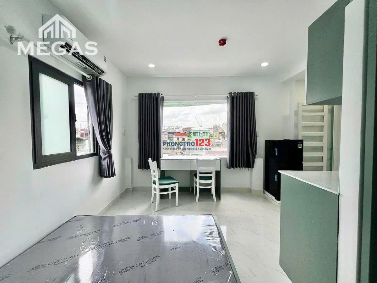 CHO THUÊ PHÒNG CỬA SỔ THOÁNG ĐÓN NẮNG TỰ NHIÊN, NGAY HOÀNG SA CẦU CÔNG LÝ Q3 - GẦN DINH ĐỘC LẬP Q1