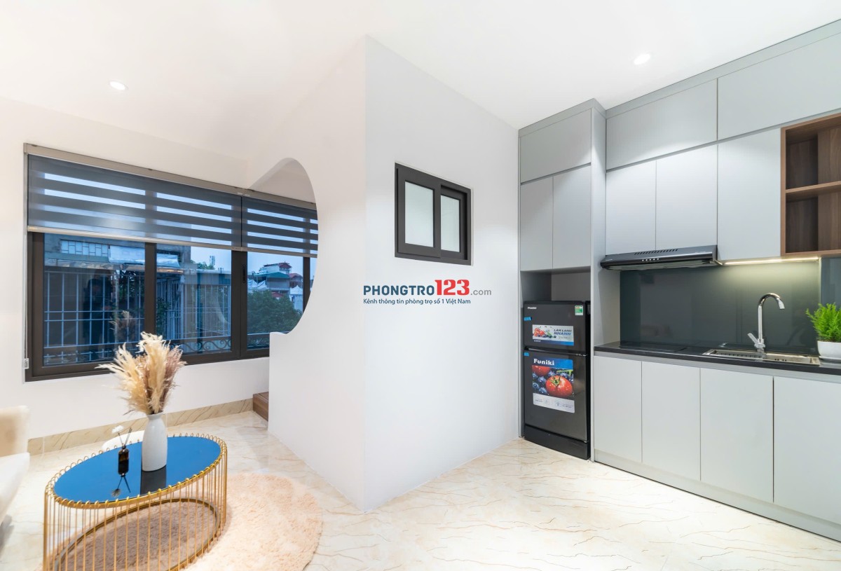 Căn hộ nội thất full đồ - thang máy - có chỗ để ô tô